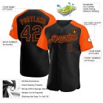 Maglia da baseball Raglan con maniche arancioni, autentica e personalizzata, nera Maglia da baseball Raglan con maniche arancioni, autentica e personalizzata, nera
