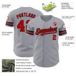Maglia da baseball autentica grigia personalizzata rosso-nera Maglia da baseball autentica grigia personalizzata rosso-nera